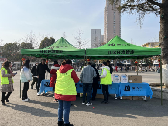 華展貓先生，智能垃圾分類設(shè)備廠家，再生資源回收站