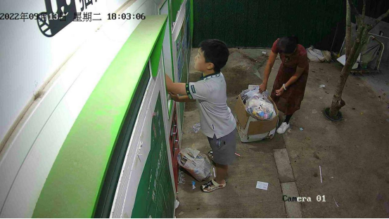 華展貓先生，智能廢品回收箱，廢品回收加盟，舊衣服回收柜