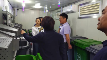 貓先生垃圾分類，智能垃圾房，定時(shí)定點(diǎn)垃圾收集點(diǎn)建設(shè)，垃圾房廠家