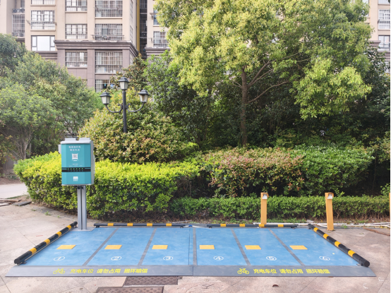 兩輪電動(dòng)車無(wú)線充電，電動(dòng)自行車無(wú)線充電樁，電動(dòng)摩托車無(wú)線充電站，電動(dòng)自行車無(wú)線充電樁項(xiàng)目